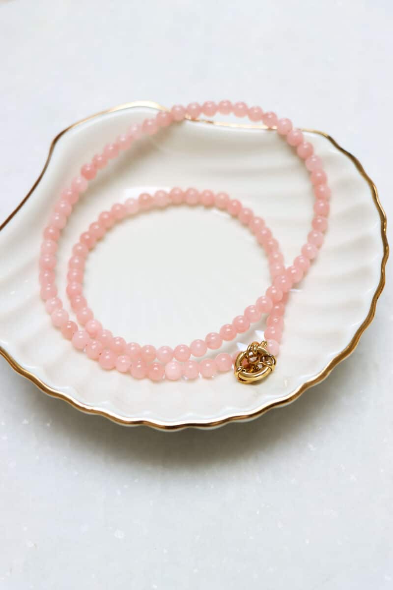 Pastel pink beads necklace gold