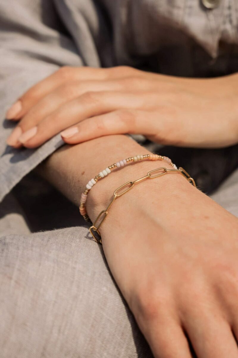 Pastel rainbow bracelet gold