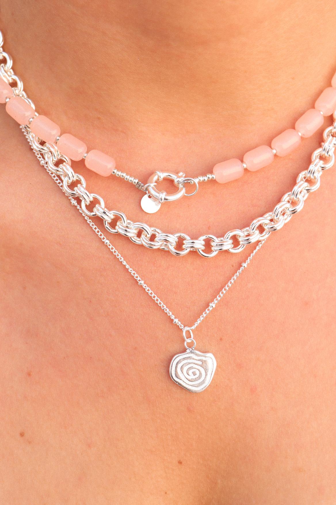 Peachy beads necklace silver