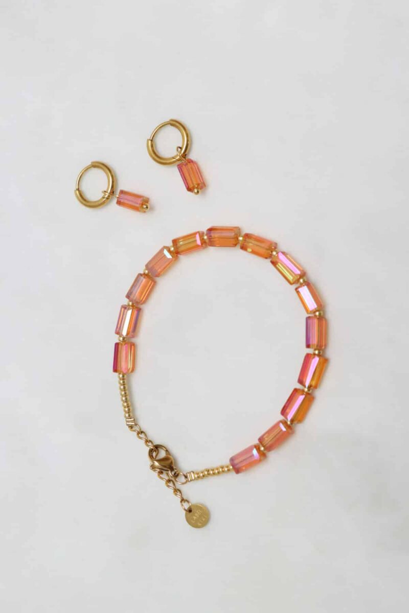 Peachy hoop gold