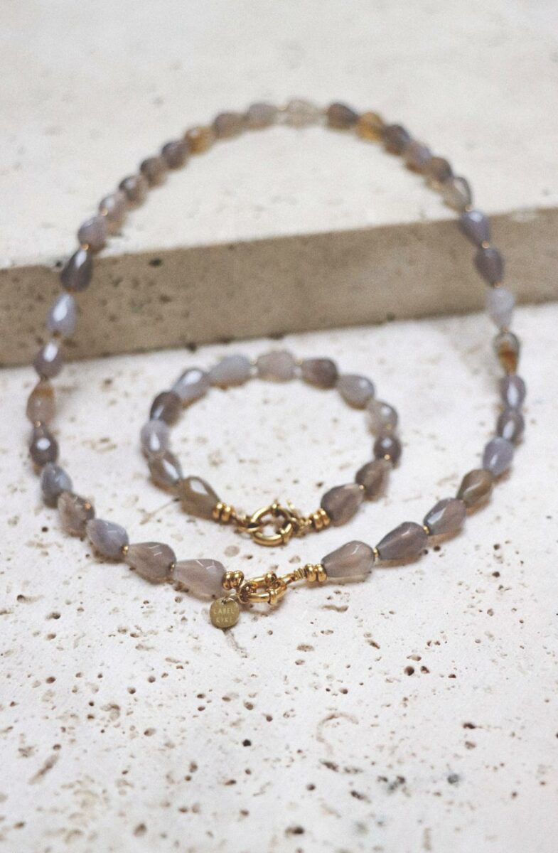 Pearl of the clouds necklace gold