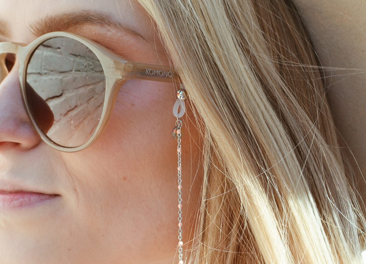 Pink dots sunny silver