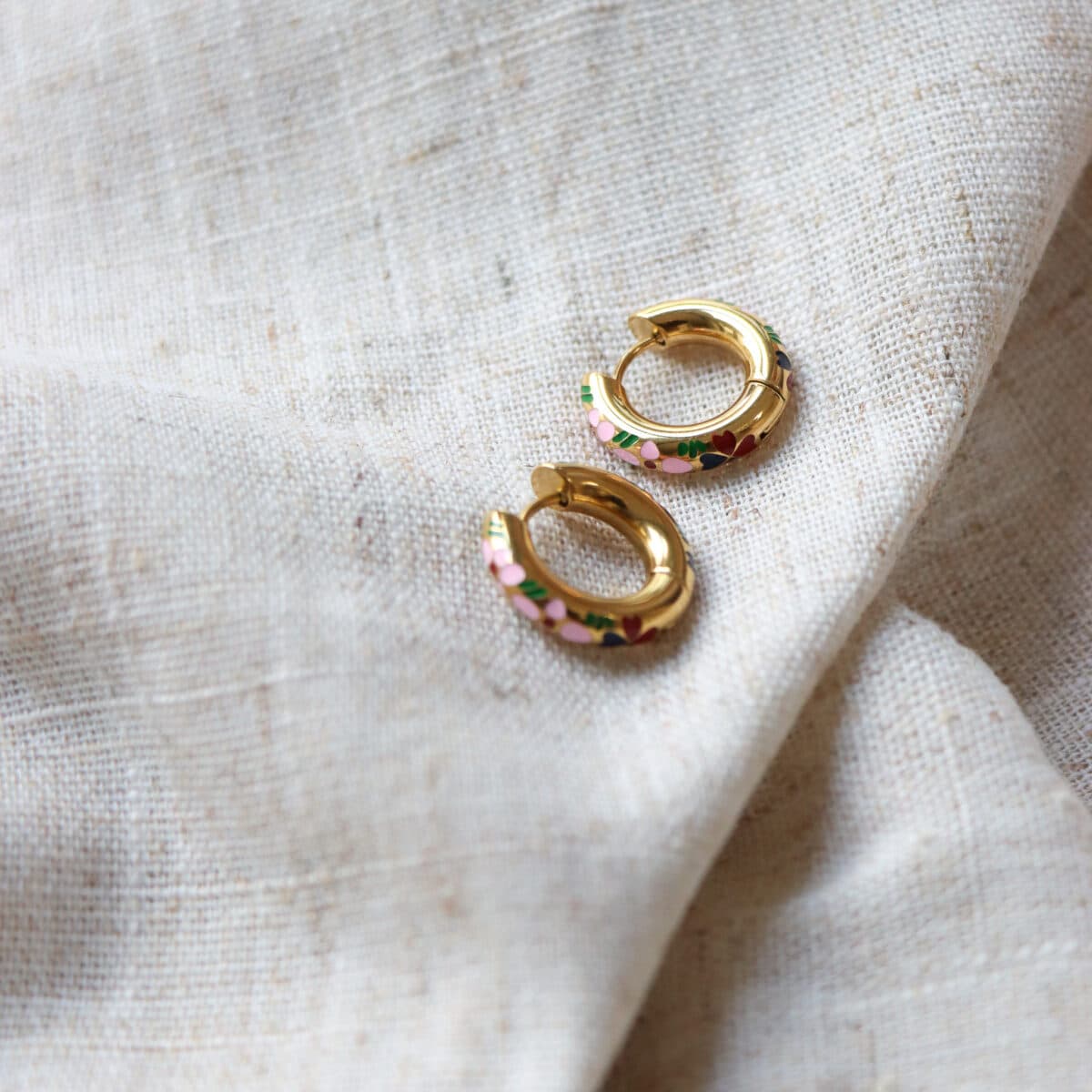 Pink flower hoop gold