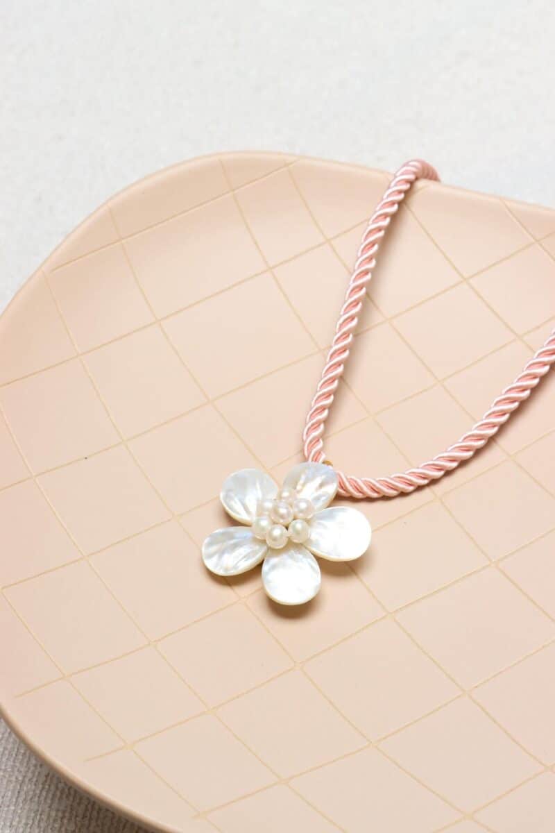 Pinky promise necklace gold