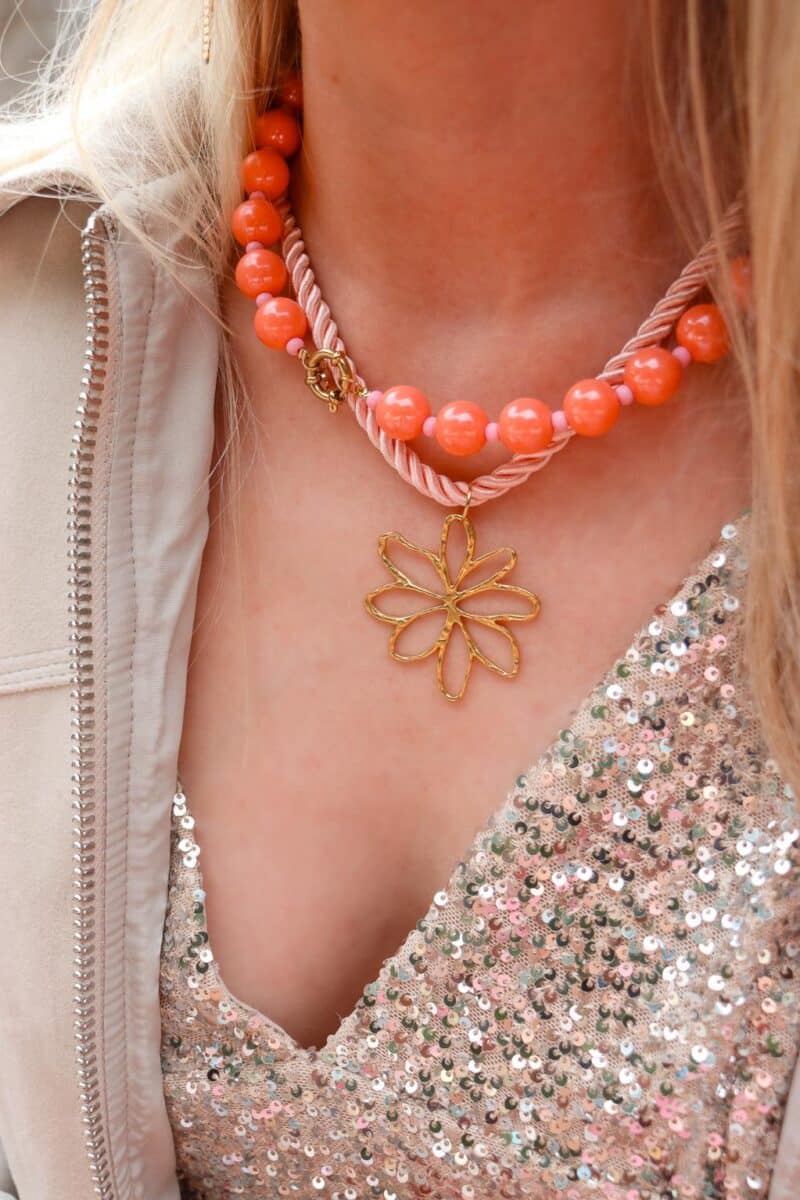 Pinky promise necklace gold