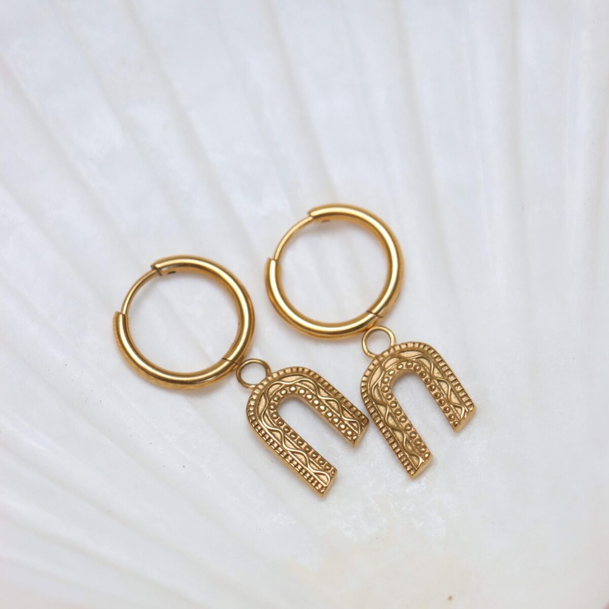 Rainbow twirl hoop gold