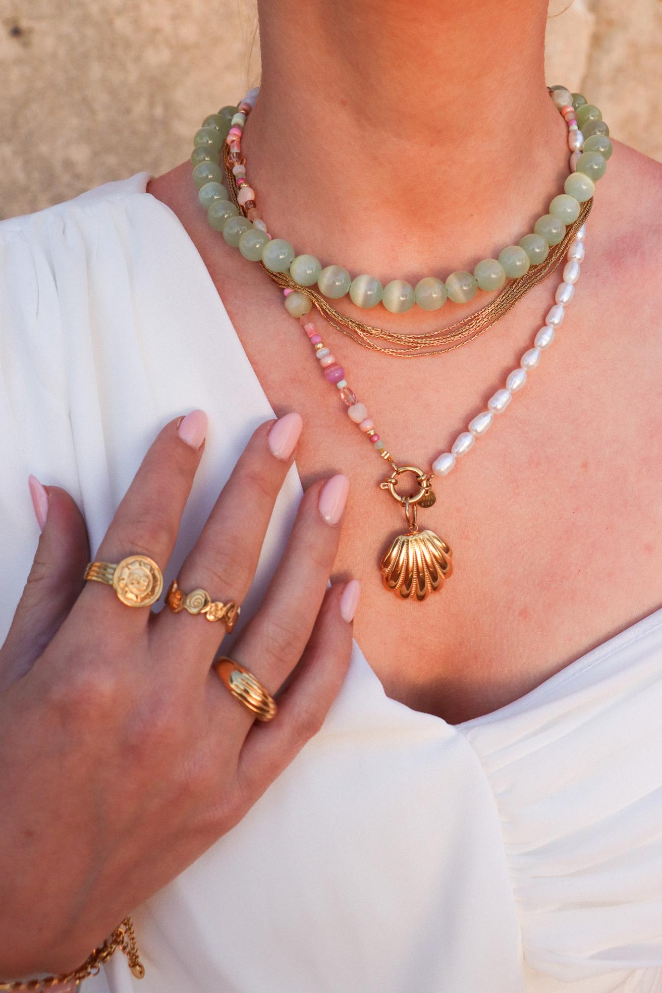 Sage necklace gold