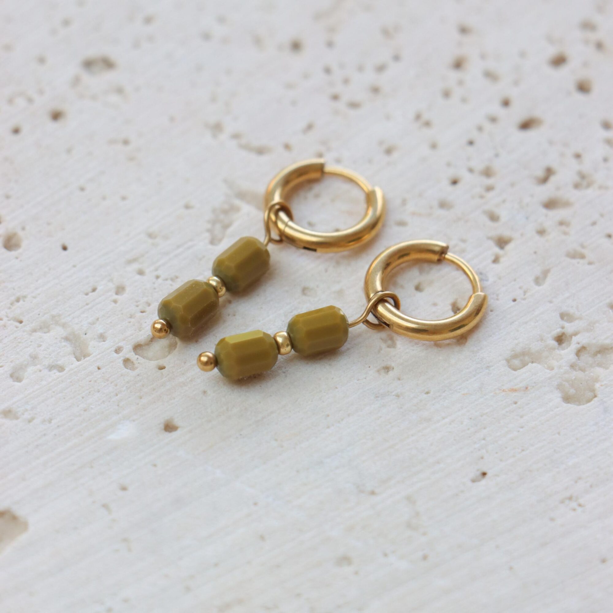 Saloon hoop gold