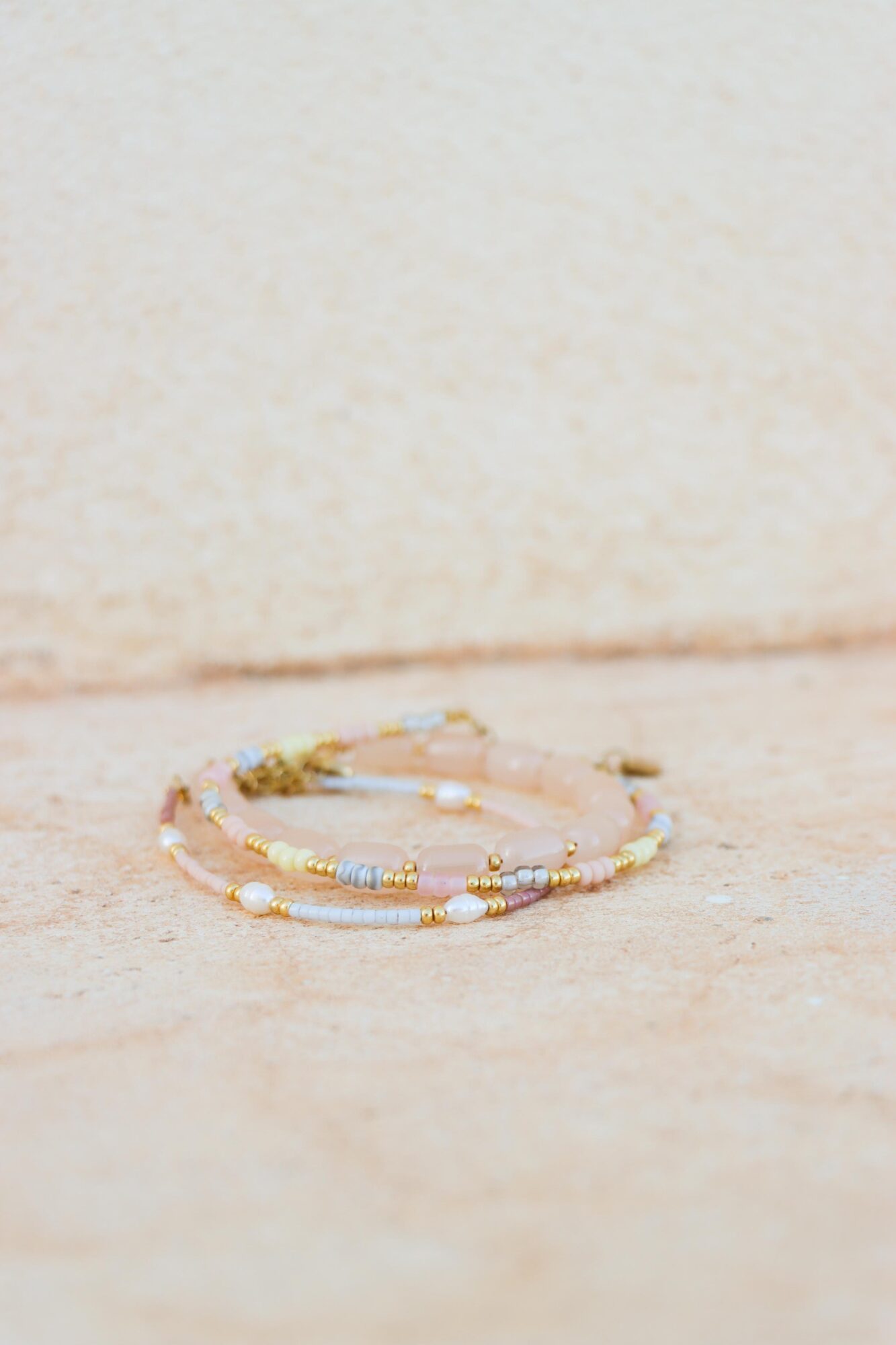 Selene bracelet gold