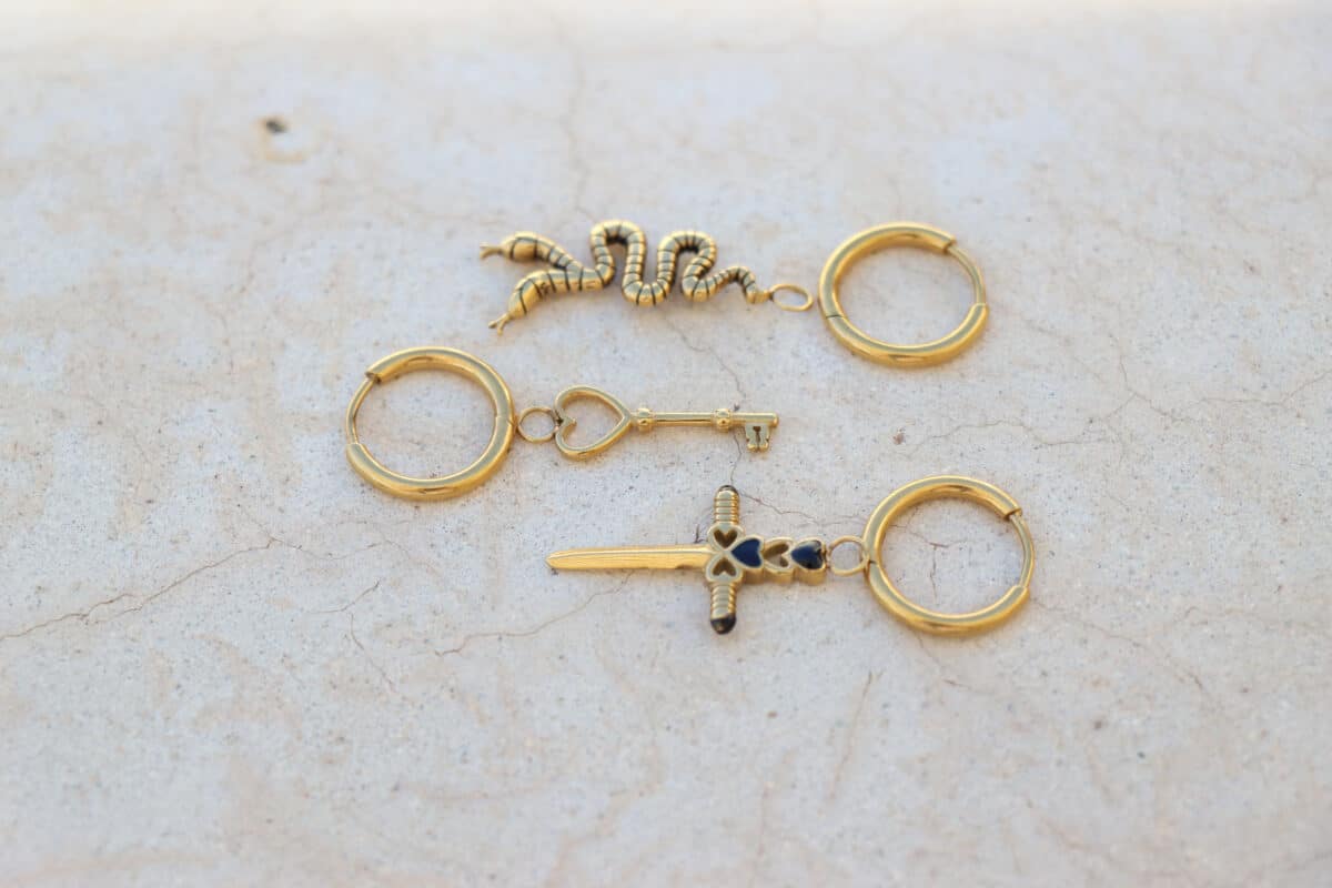 Silly snake hoop gold