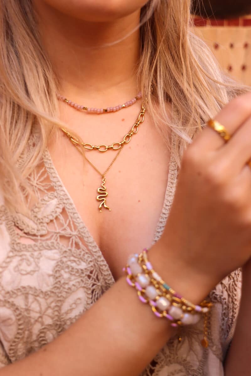 Silly snake necklace gold