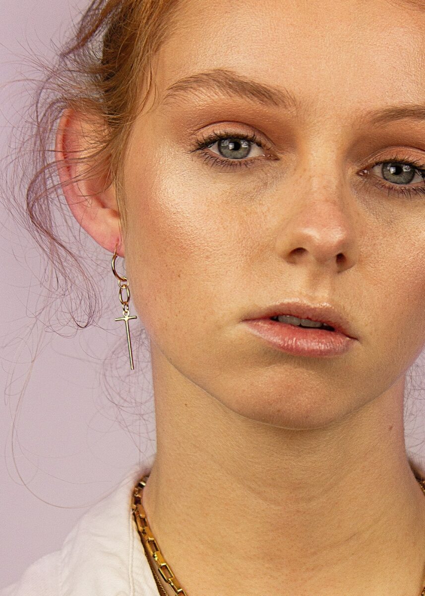Small Cross Hoop Silver