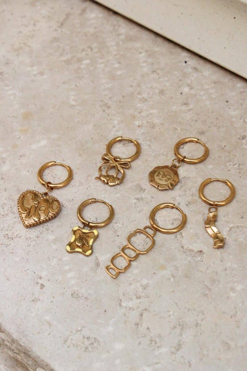 Smiling sun hoop gold