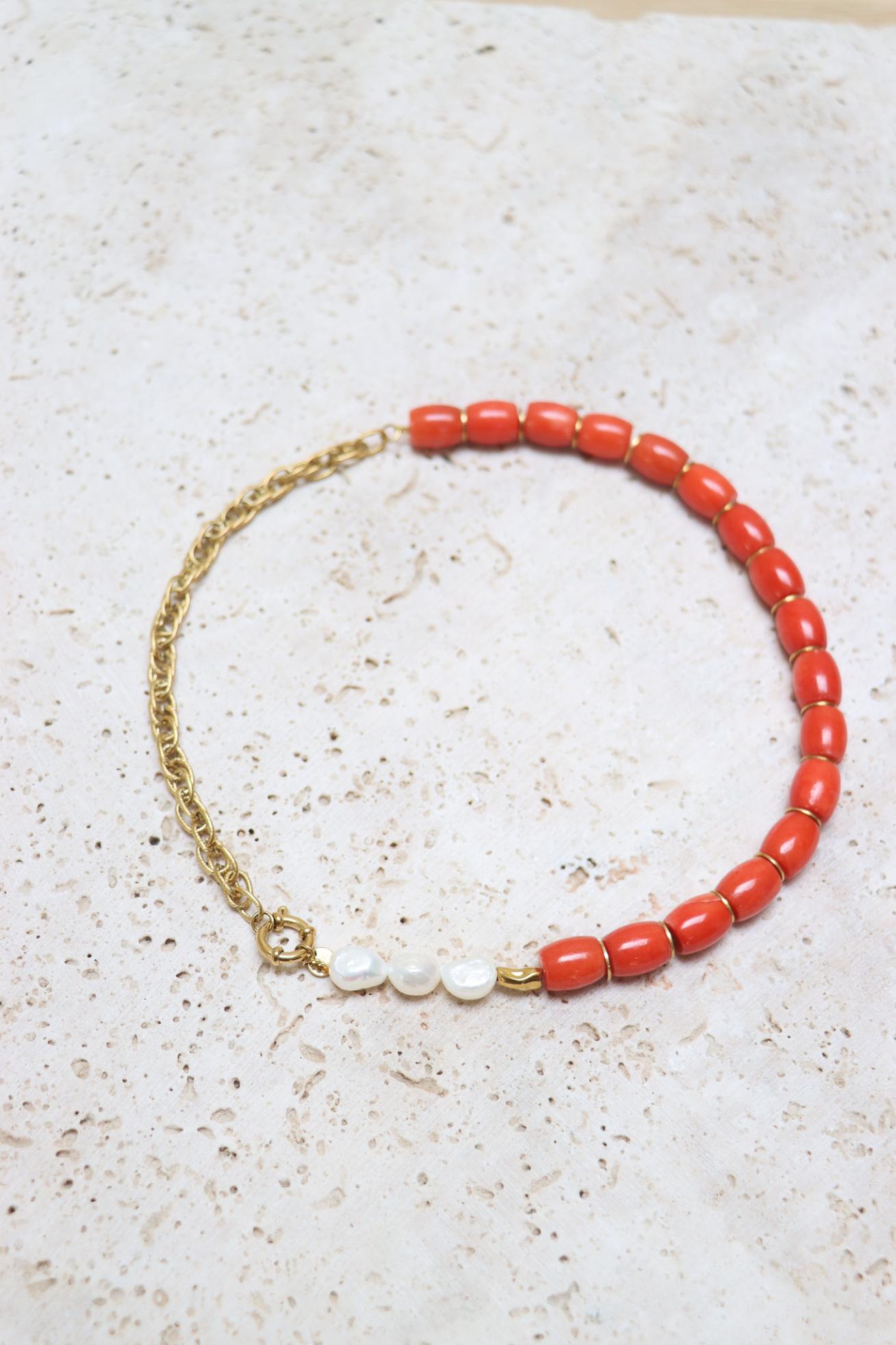Sunset coast necklace gold