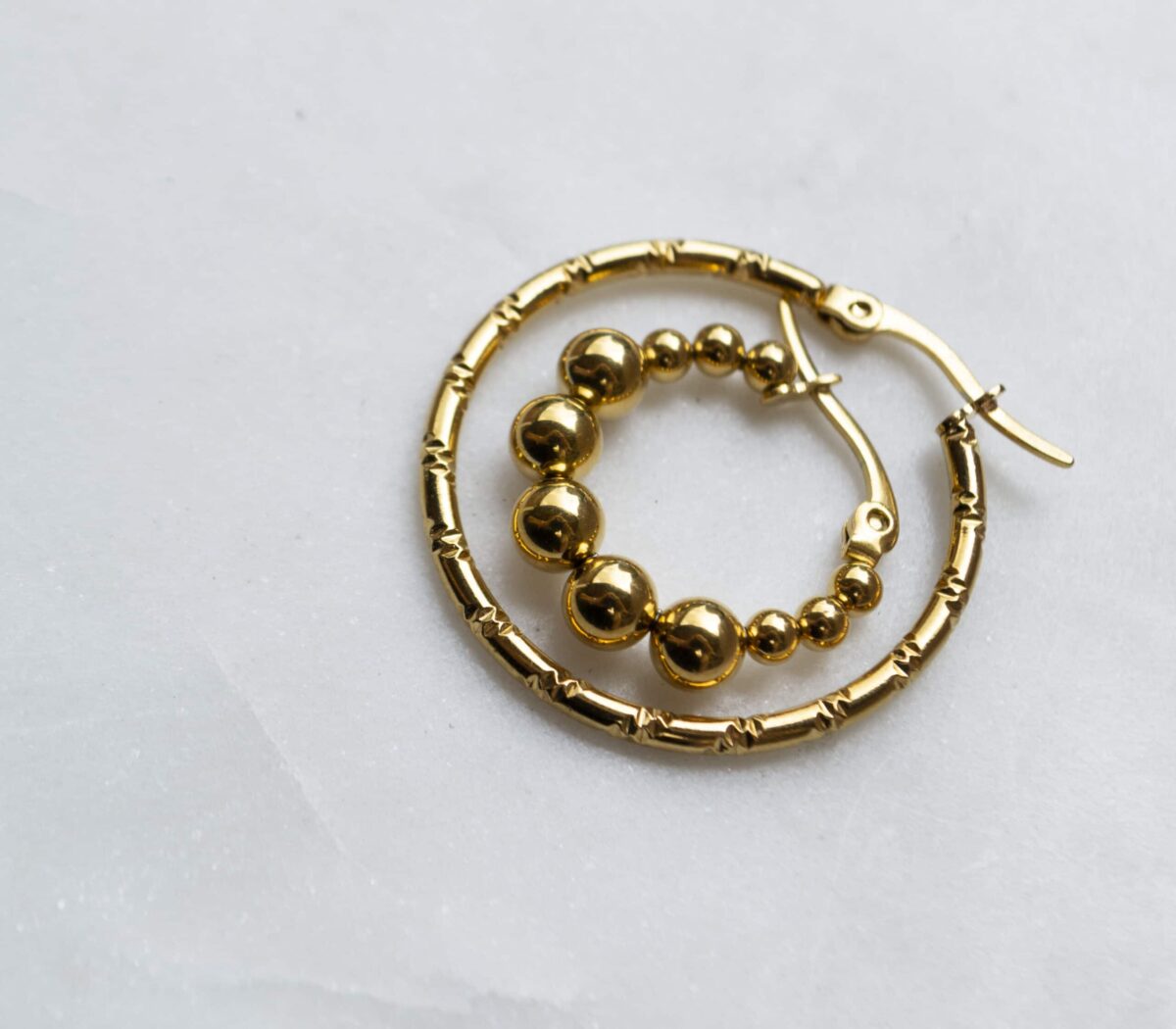 Tire hoop gold