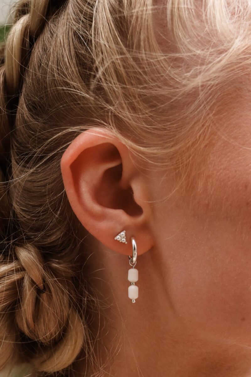 Triangle pearl silver