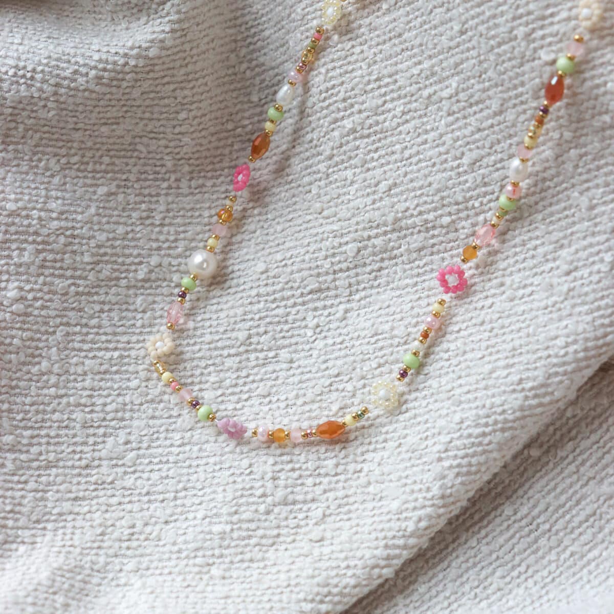 Tutti frutti necklace gold