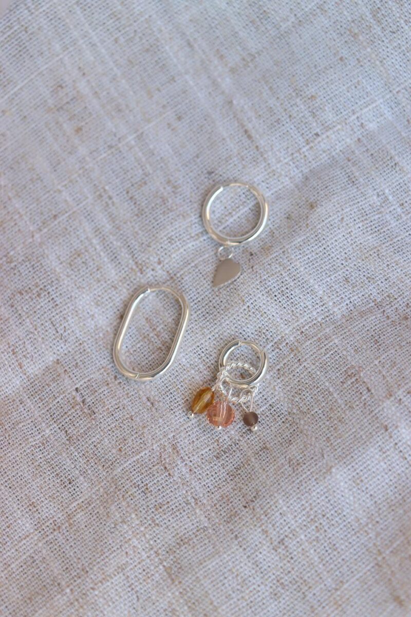 Twisted stones hoop silver