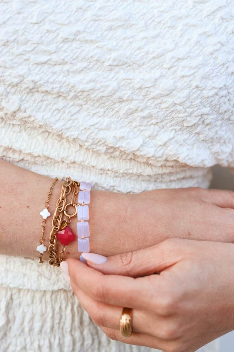 Twisted stripes bracelet gold