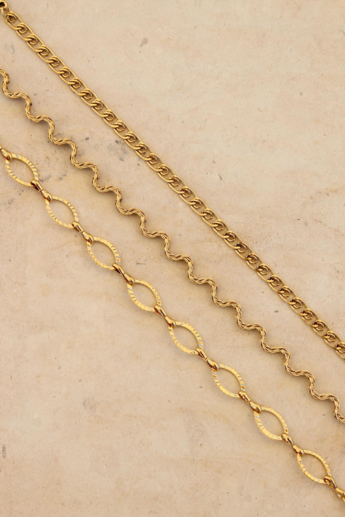 Waves bracelet gold