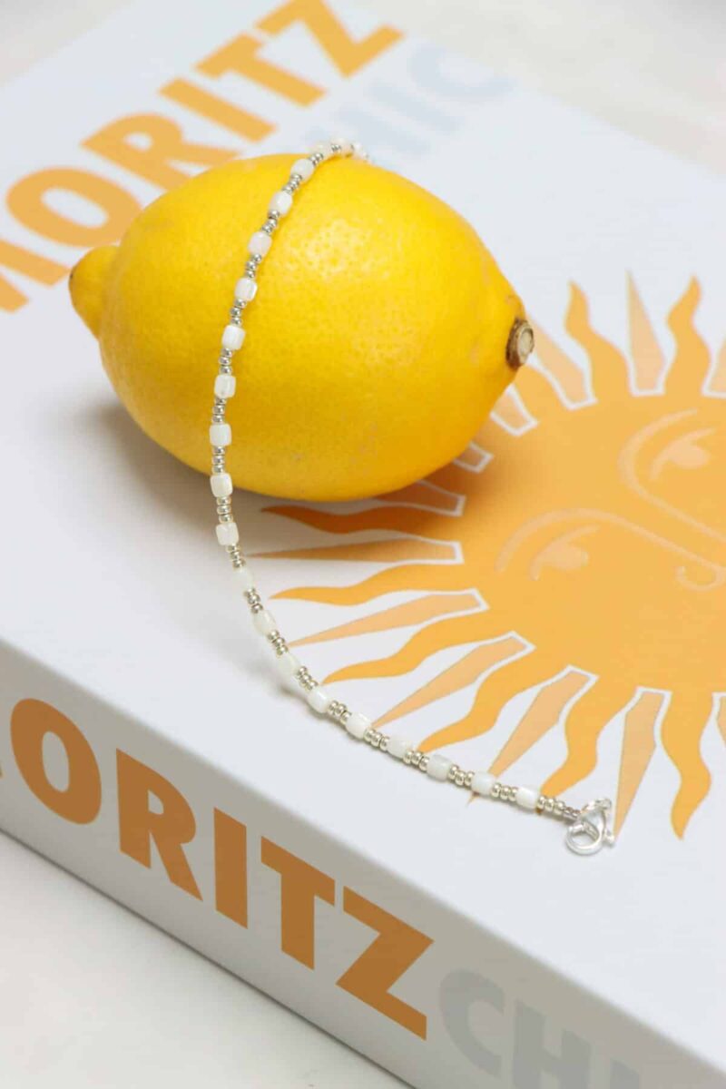 White blossom anklet silver