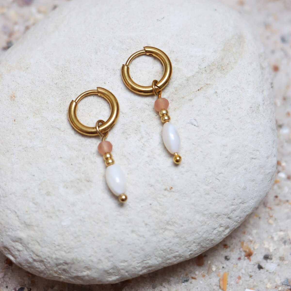 White drop hoop gold
