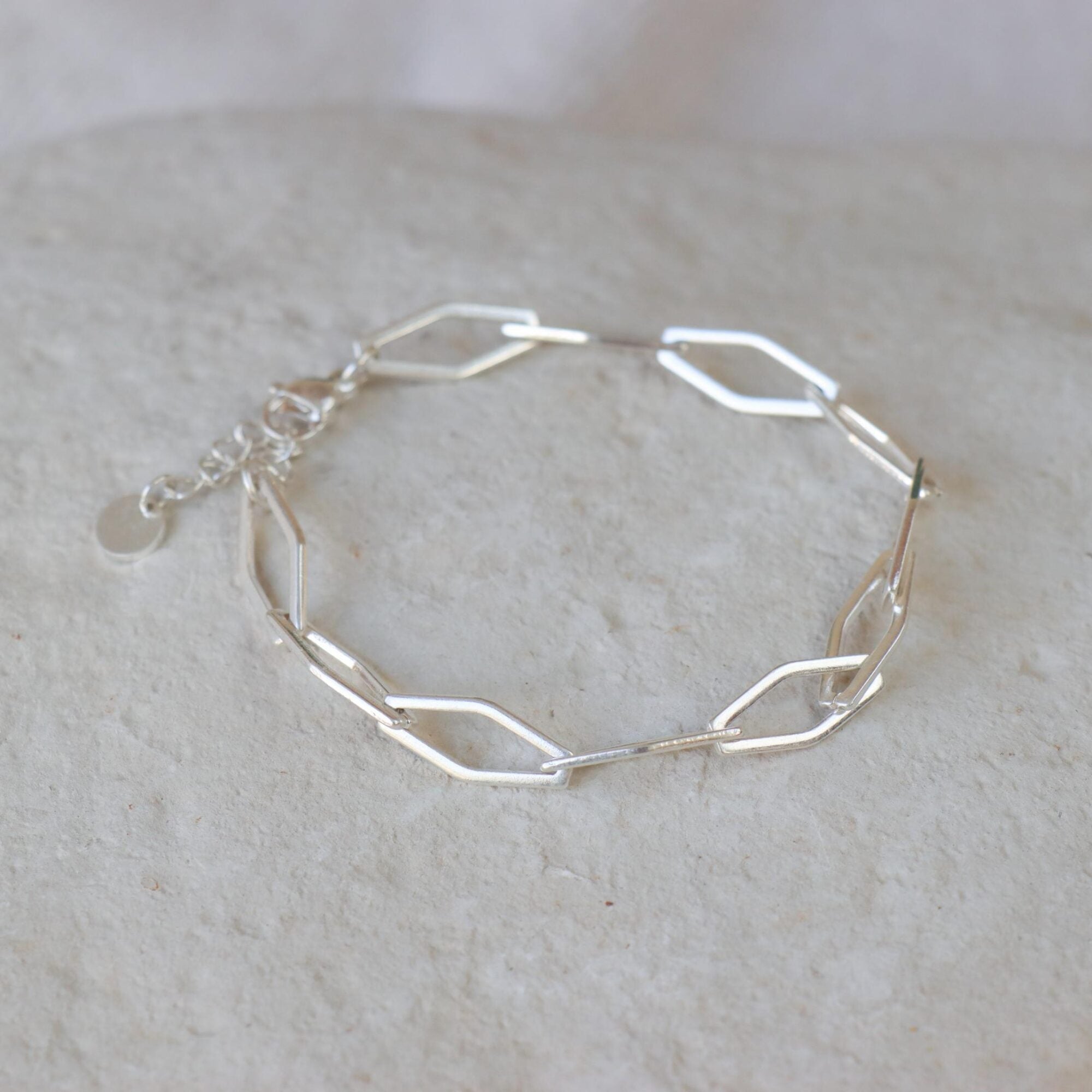 Wobbly bracelet silver