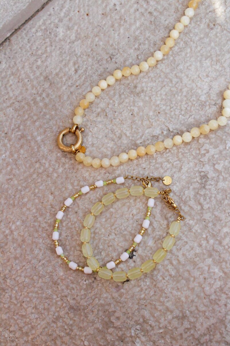 Yellow snake necklace gold