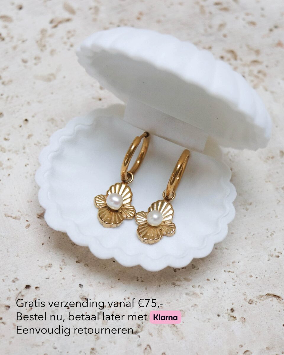 Gouden oorbellen parel